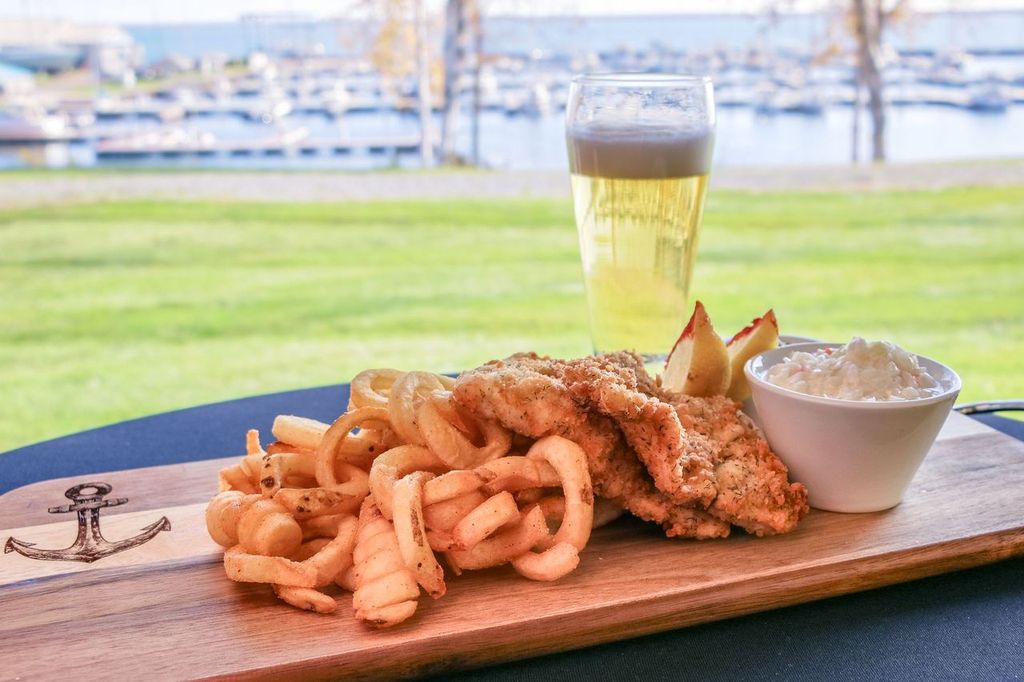 Washburn Inn and Harbor Table